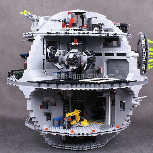MOC Building Block Set: Star Wars MOC First Death Star 05035