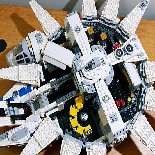 MOC Building Block Set: Star Wars Kessel Run Millennium Falcon, Model 35029 / 05142