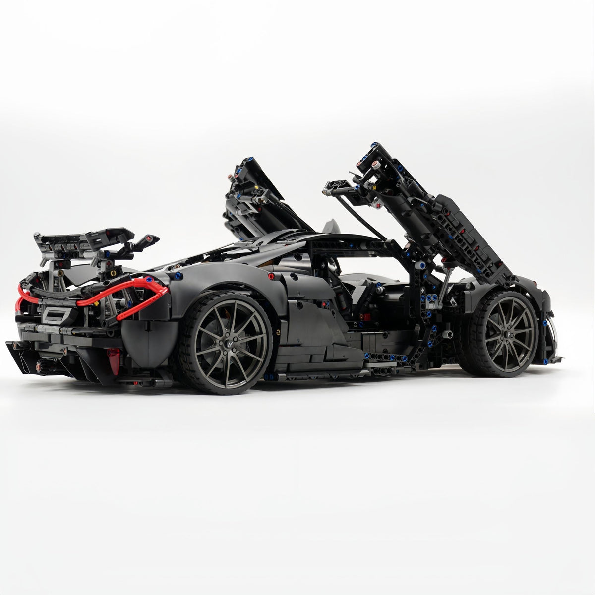 Trilumity Building Block Set: 1: 8 The Ultimate British Hybrid Hypercar | Matt Black Custom Edition(3893-Piece)