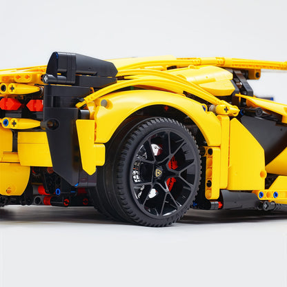 Trilumity Building Block Set: 1: 8 Italian Bull L539 Lightning Hybrid Color Change Special Edition(3696-Piece)