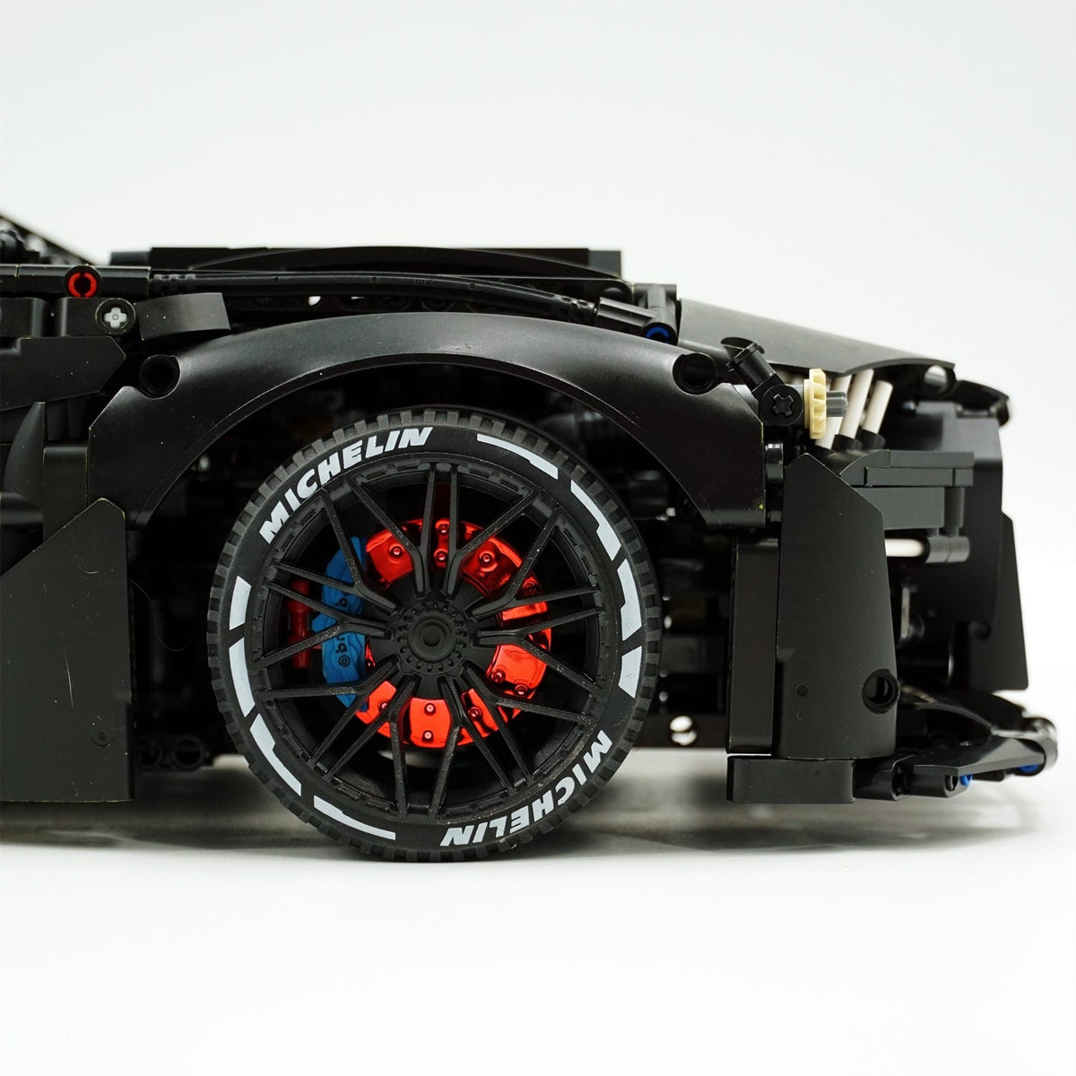 Trilumity Building Block Set: 1: 8 Ford Shelby Gt500, Matte Black Customized Version (3400Piece)