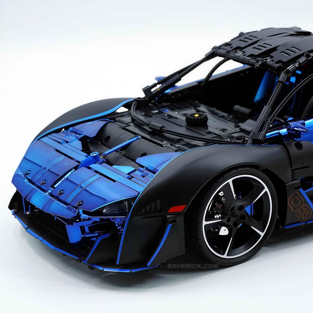Trilumity Motorized Building Block Set: 1: 8 Woking Hypercar Track Focus, Aerodynamic Brilliance, Mirror Customized Edition (3862-Piece)