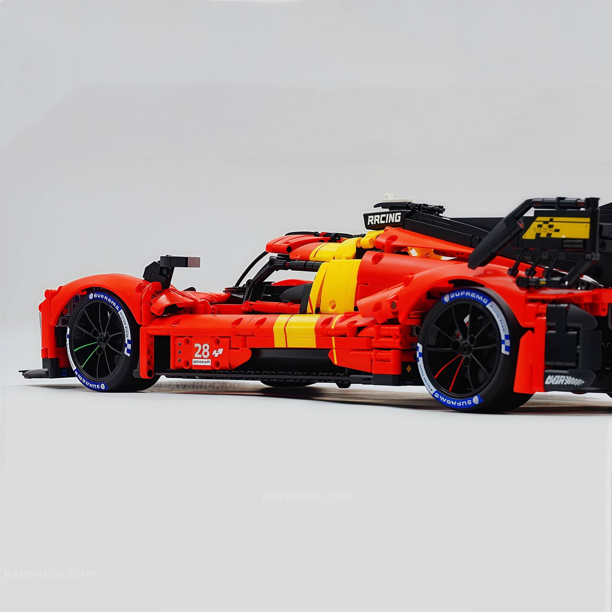 Trilumity Building Block Set: 1:8 The Ultimate Le Mans Hy Hypercar | 2024 Le Mans Endurance Champion (3350-Piece)