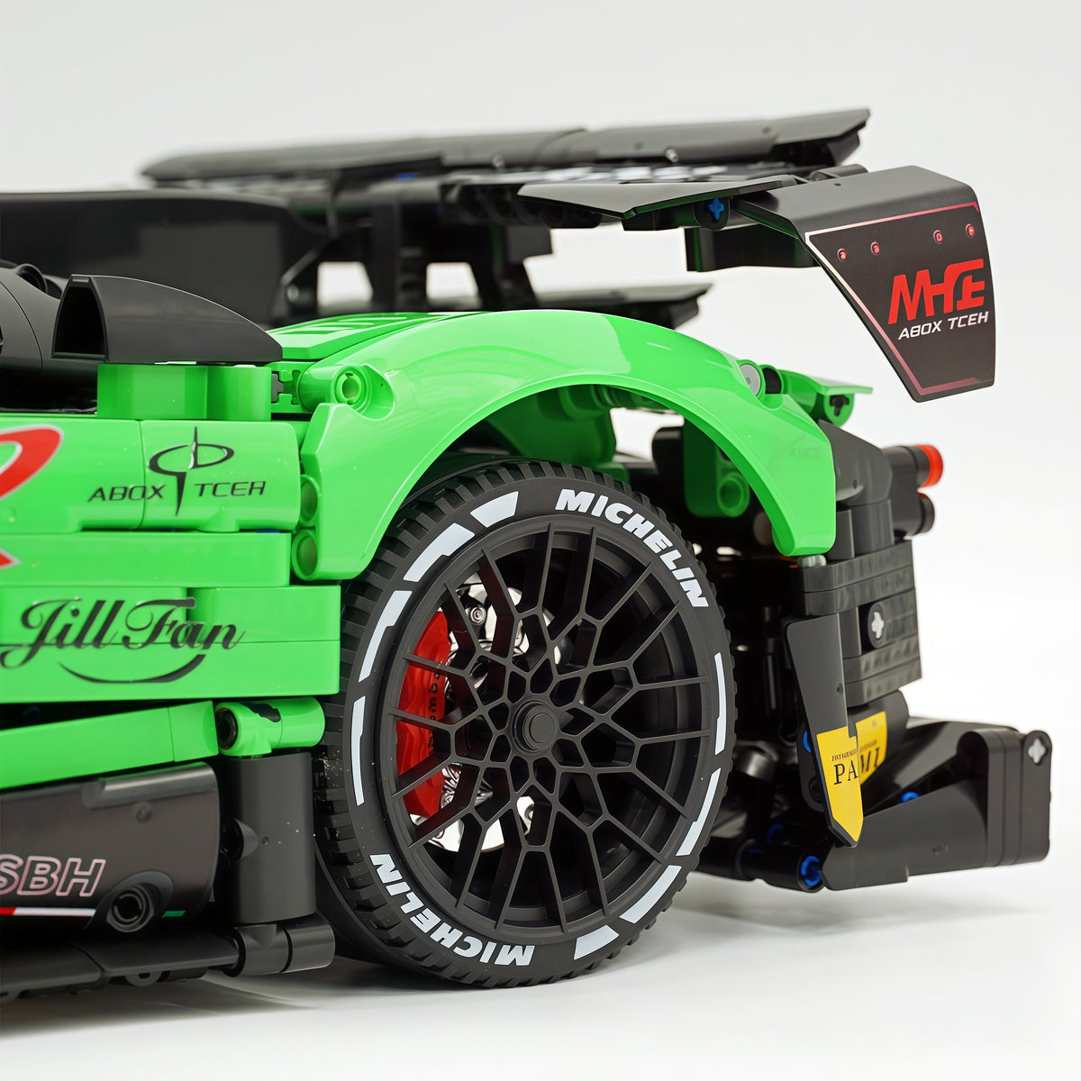 Trilumity Building Block Set: 1:8 Pagani Zonda R | Pearl Green Paint Italian Hypercar (3300+-Piece)