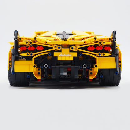 Trilumity Building Block Set: 1: 8 Italian Bull L539 Lightning Hybrid Color Change Special Edition(3696-Piece)