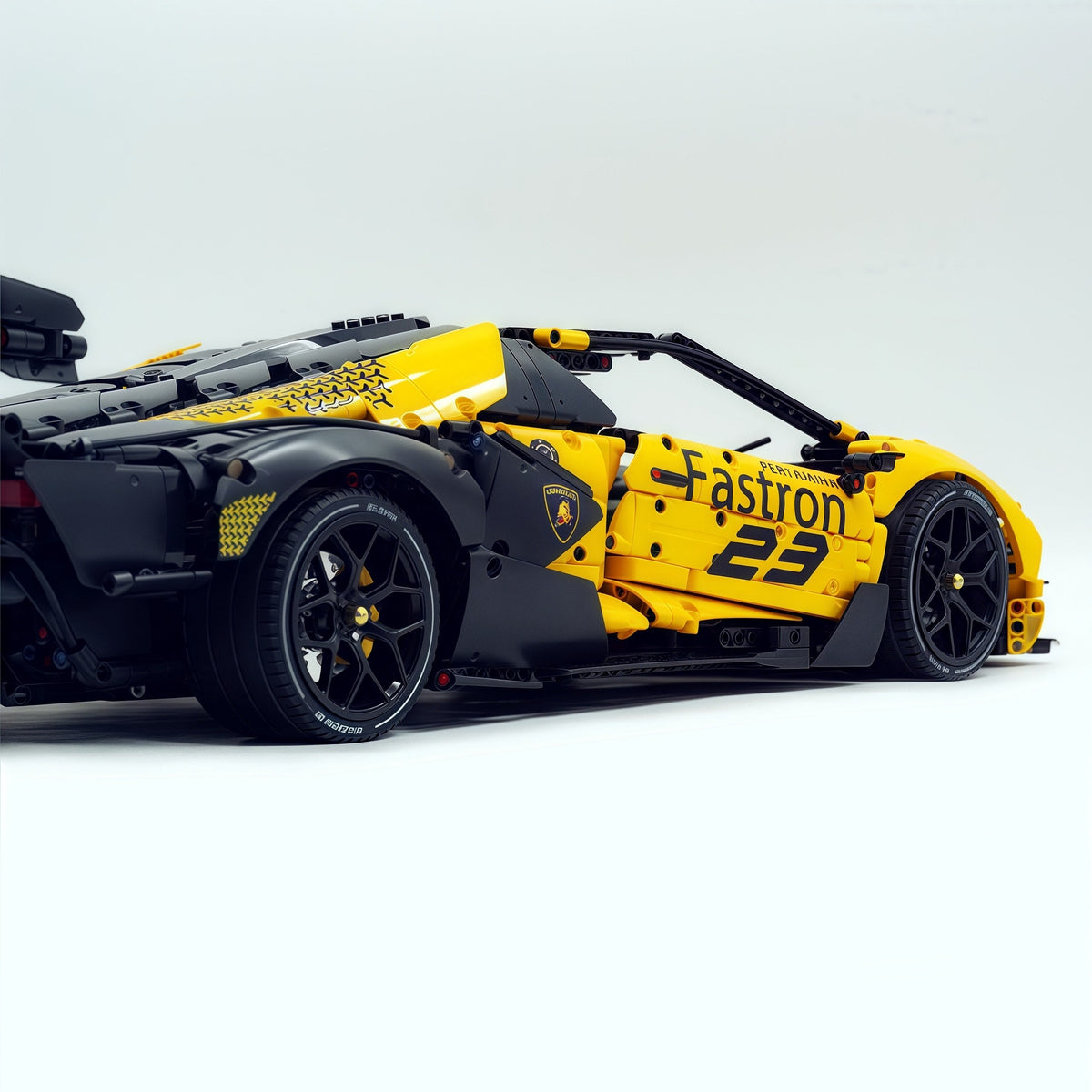 Trilumity Building Block Set: 1: 8 The Ultimate Italian Track-Only V12 Hypercar, Vibrant Yellow Limited Edition (4100+Piece)