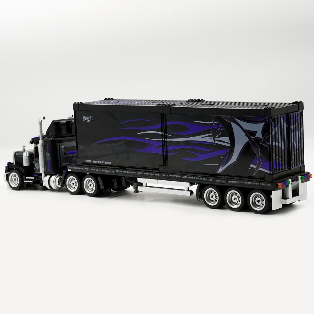 Trilumity Building Block Set: American Retro Gmc Heavy Truck – Spirit of the Open Road (1500+-Piece | 69cm)
