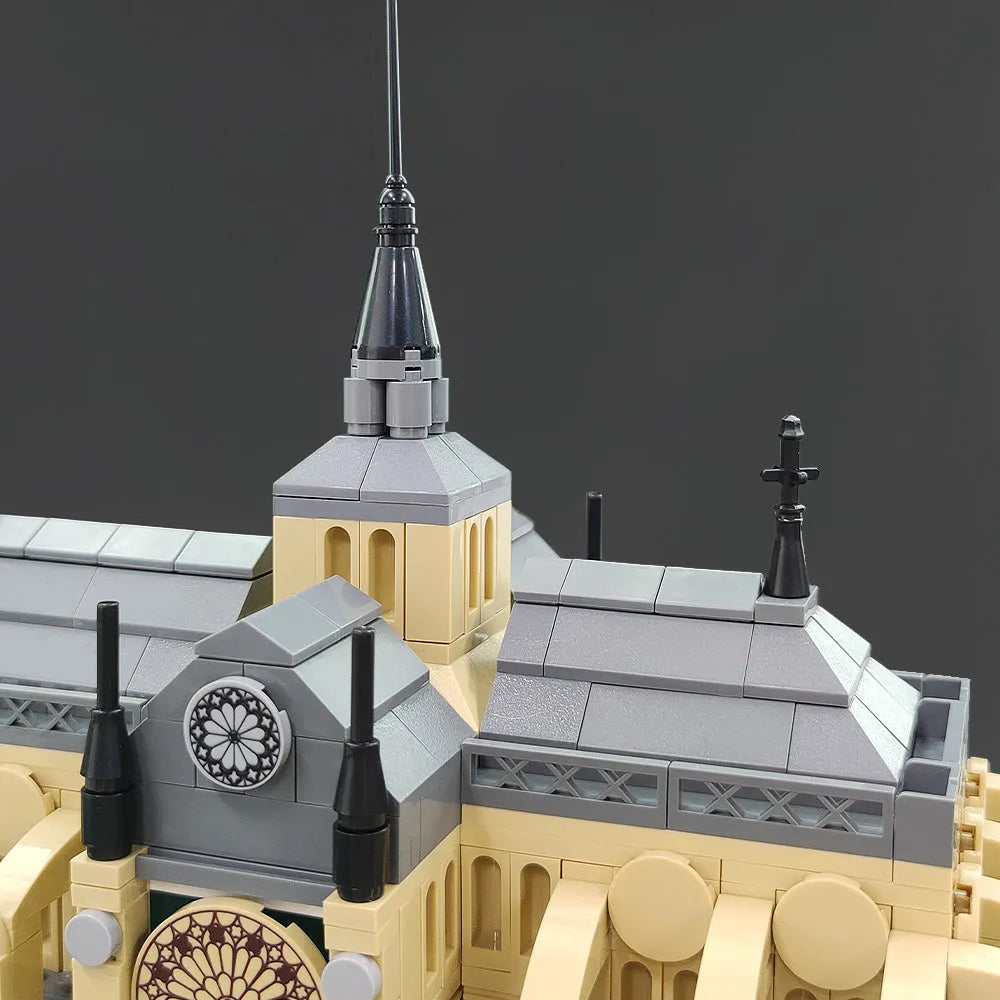 Wange MOC Building Block Set: Paris Notre Dame Cathedral, Model 5210