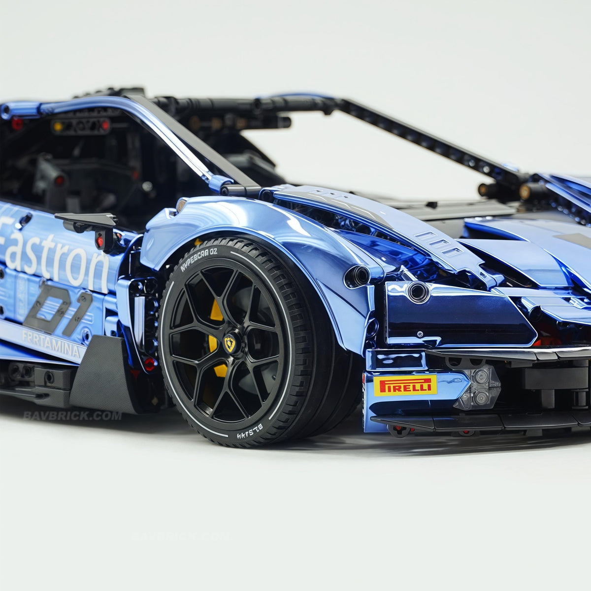 Trilumity Building Block Set: 1: 8 The Ultimate Lamborghini Essenza Scv12, Mirror Blue Plated Limited Edition (4100+Piece)