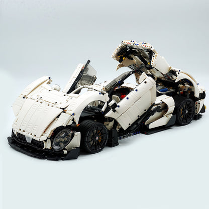 Trilumity Motorized Building Block Set: 1: 8 Alfa Romeo 33 Stradale Supercar, White Goddess Customized Version (3861-Piece)
