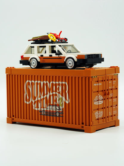 Trilumity Building Block Set: Volkswagen Santana 80s German Wagon Sleeper with Container Display Case(457-Piece)