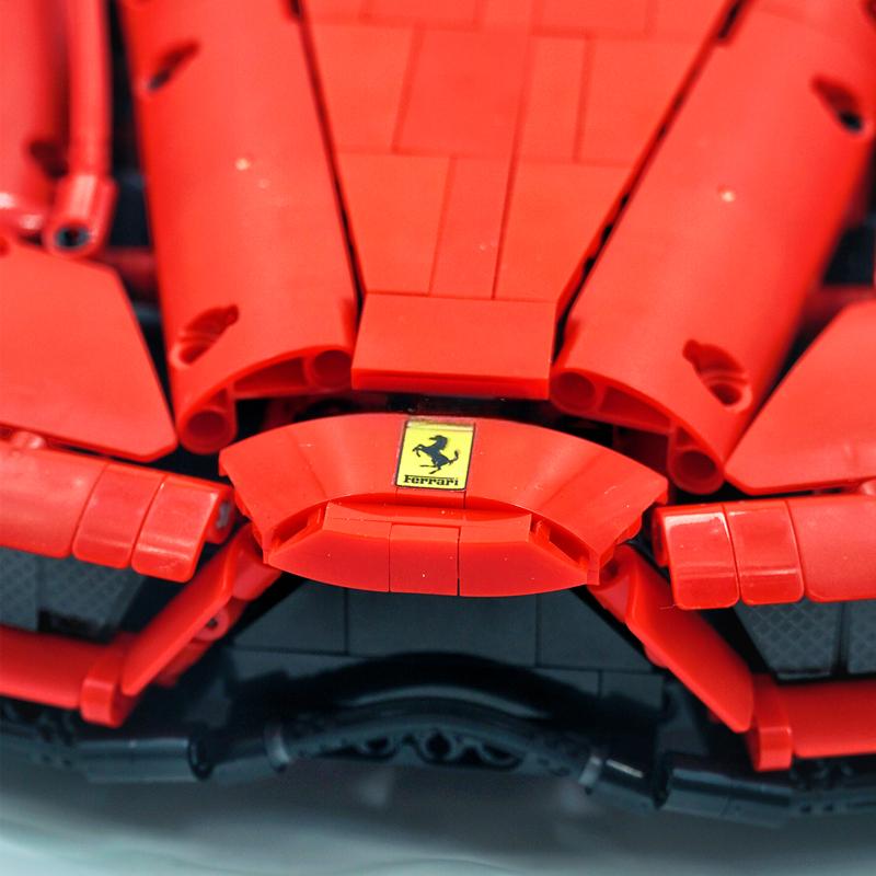 Trilumity Building Block Set: 1:8 Rosso Edition Italian Red Hypercar (4301Piece)