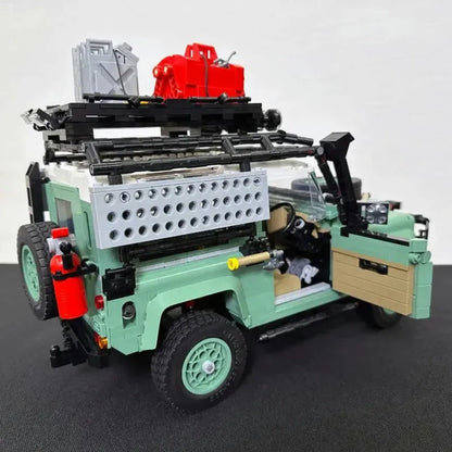 MOC Motorized Building Block Set: Land Rover Defender 90, Model E0090
