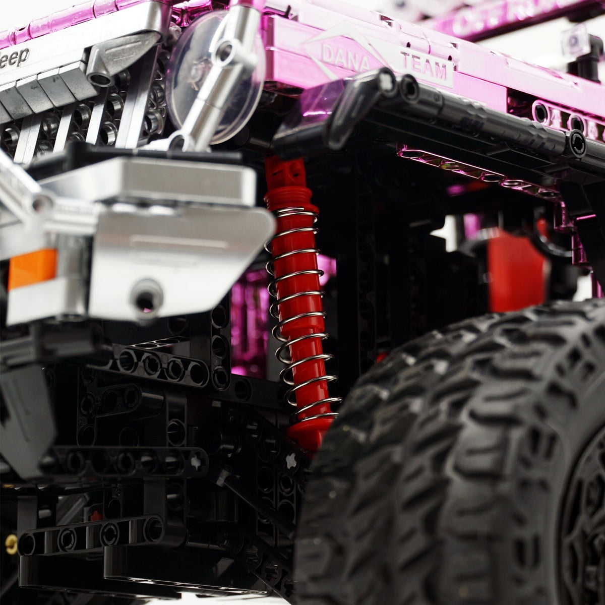 Trilumity Jeep Wrangler Off-Road Electroplating Pink Limited Edition Building Block Set, 1:6 Scale, Remote Control, 2,121-Piece