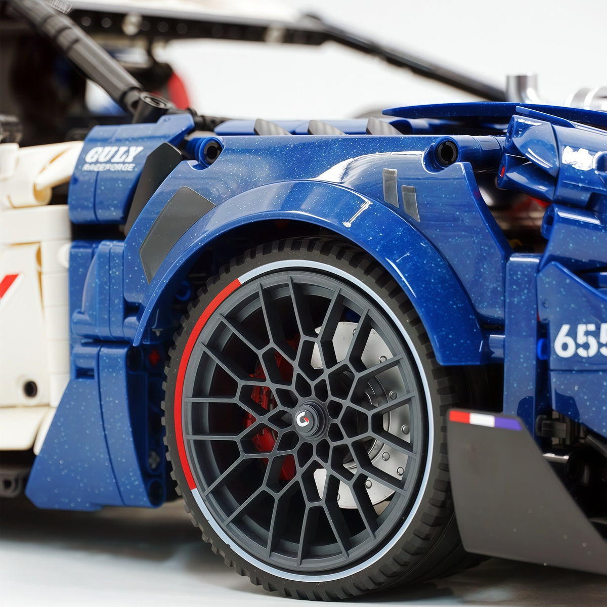 Trilumity Building Block Set: 1:8 American Mustang Police Car | The Ultimate RC Collector’s Item (3975-Piece)