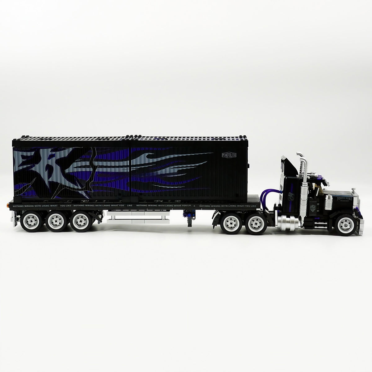 Trilumity Building Block Set: American Retro Gmc Heavy Truck – Spirit of the Open Road (1500+-Piece | 69cm)