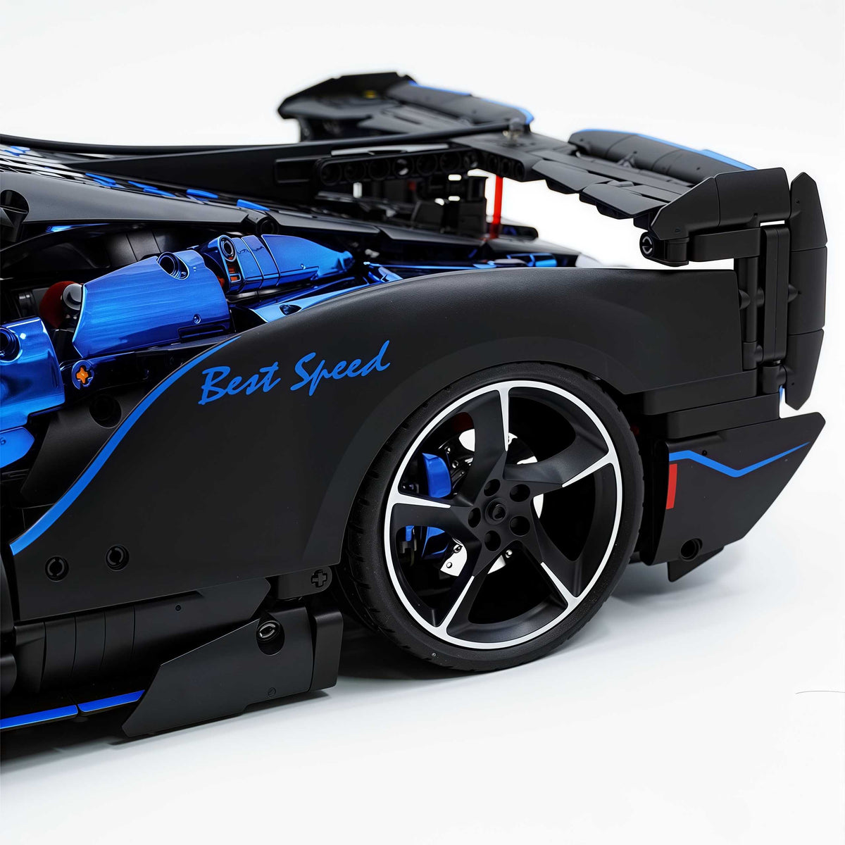 Trilumity Motorized Building Block Set: 1: 8 Woking Hypercar Track Focus, Aerodynamic Brilliance, Mirror Customized Edition (3862-Piece)