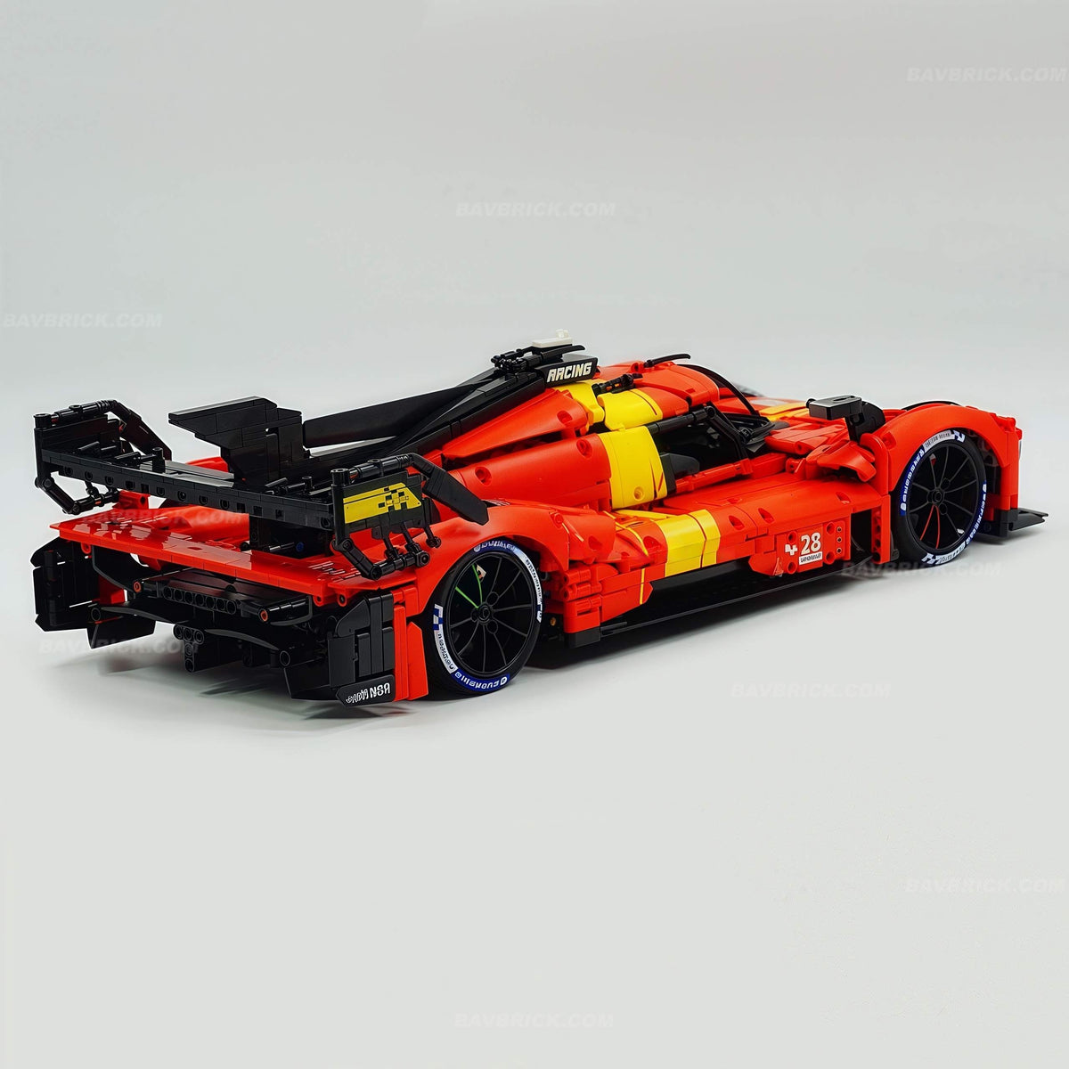 Trilumity Building Block Set: 1:8 The Ultimate Le Mans Hy Hypercar | 2024 Le Mans Endurance Champion (3350-Piece)
