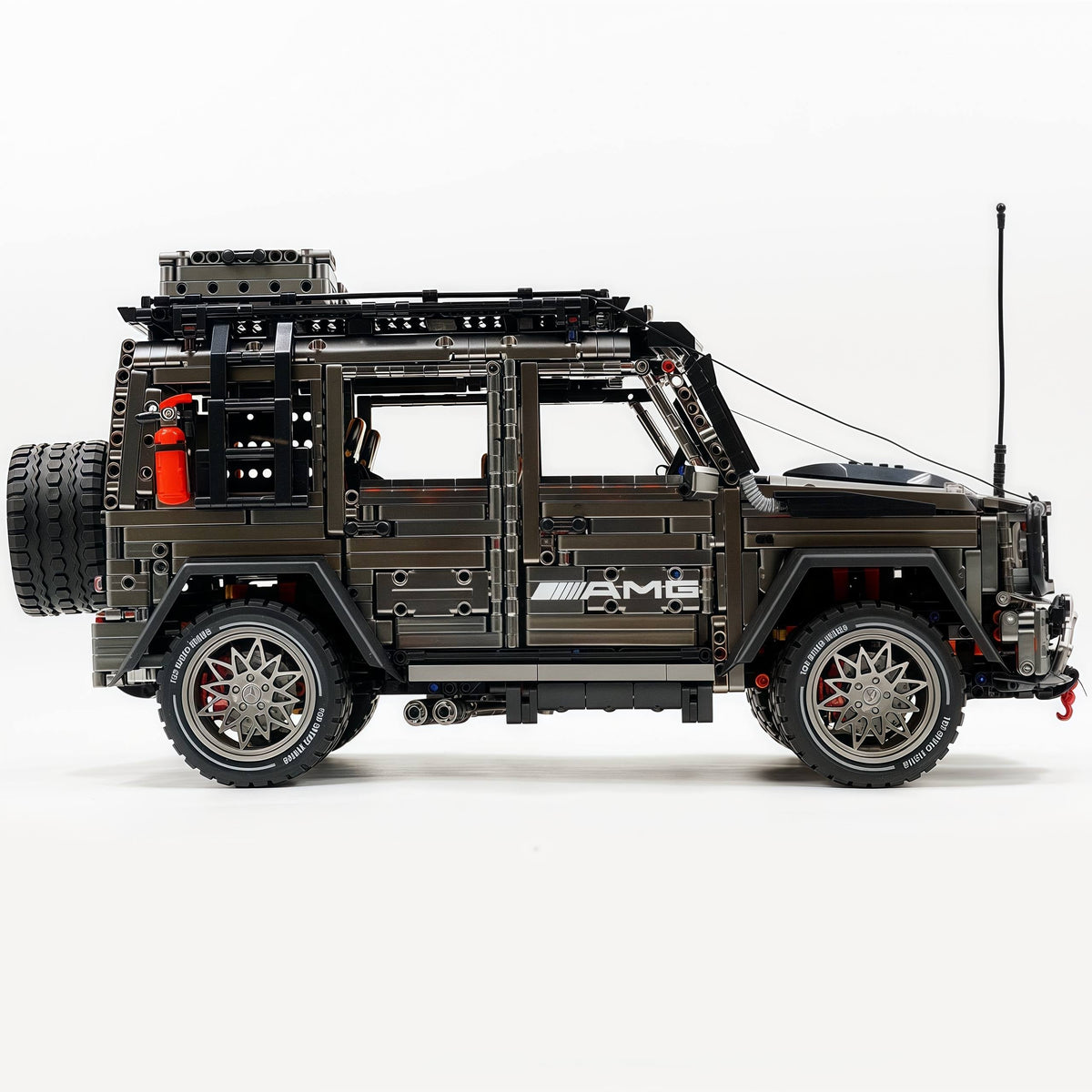 Trilumity Motorized Building Block Set: 1: 8 Mercedes Benz G 500, Ultimate Maneuver Control Off-Road | Electroplating Gun Gray Custom