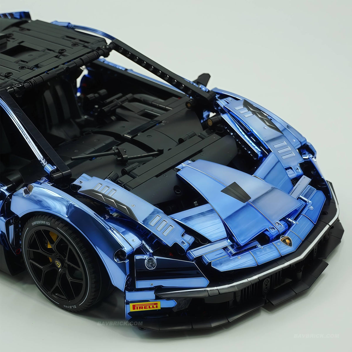 Trilumity Building Block Set: 1: 8 The Ultimate Lamborghini Essenza Scv12, Mirror Blue Plated Limited Edition (4100+Piece)