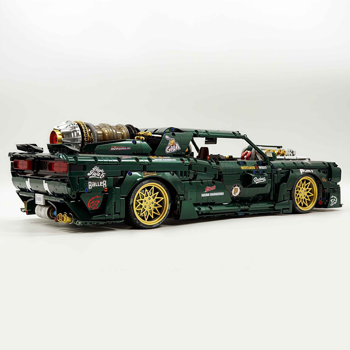 Trilumity Motorized Building Block Set: 1: 8 Dodge Challenger, Pearlescent Green Paint Customized Version (3751-Piece)