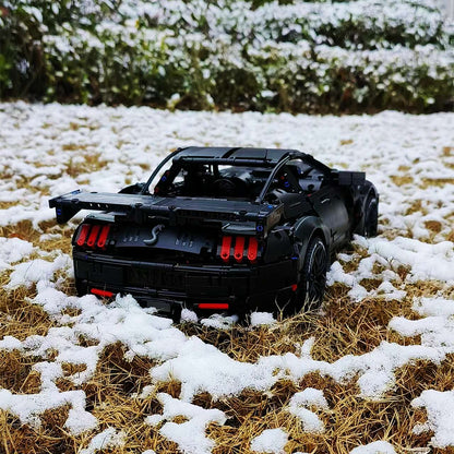 Trilumity Building Block Set: 1: 8 Ford Shelby Gt500, Matte Black Customized Version (3400Piece)