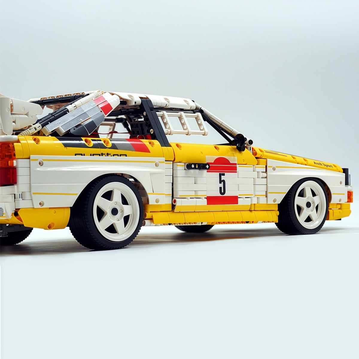 Trilumity Building Block Set: 1: 8 Audi Rally Quattro S1 Group B 1984, Genuine Authorization (3887+Piece)