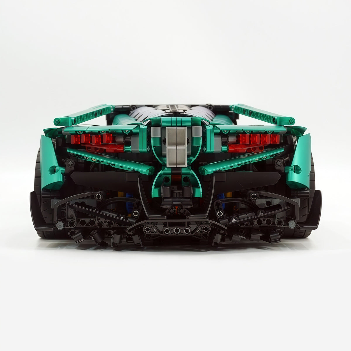 Trilumity Motorized Building Block Set: 1:8 The Ultimate Ajlani Drakuma | Customized Barrel-Plated Emerald V8 Concept Hypercar (3920+-Piece)