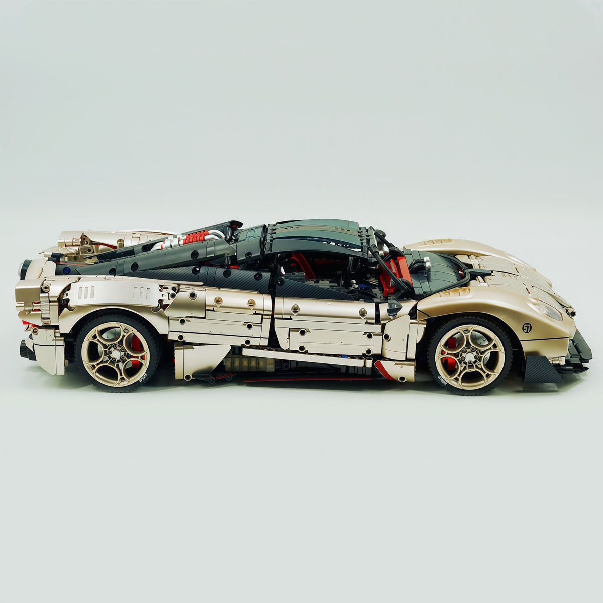 Trilumity Building Block Set: 1:8 The Ultimate Pagani Utopia Supercar | Limited Edition Champagne Gold V12 Italian Exotic (3314Piece)