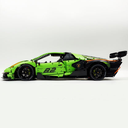 Trilumity Building Block Set: 1: 8 The Ultimate Italian Track-Only V12 Hypercar (4100+Piece)