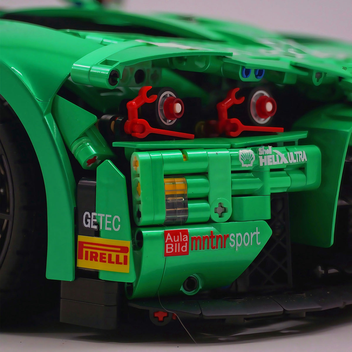 Trilumity Building Block Set: 1: 8 BMW M4 GT3 Building Set, Fully Detailed Simulation, Isle of Man Green Custom Edition (4556Piece)