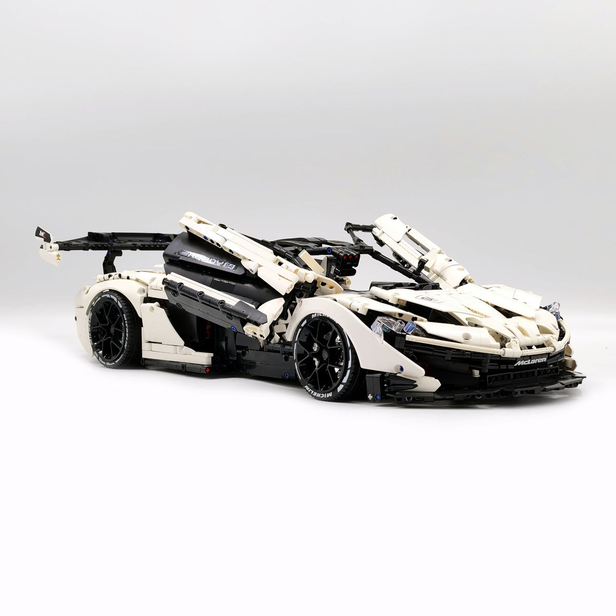 Trilumity Motorized Building Block Set: 1: 8 British Hybrid Hypercar White Goddess Supercar Building Sets with Remote Control, Electric lift tail