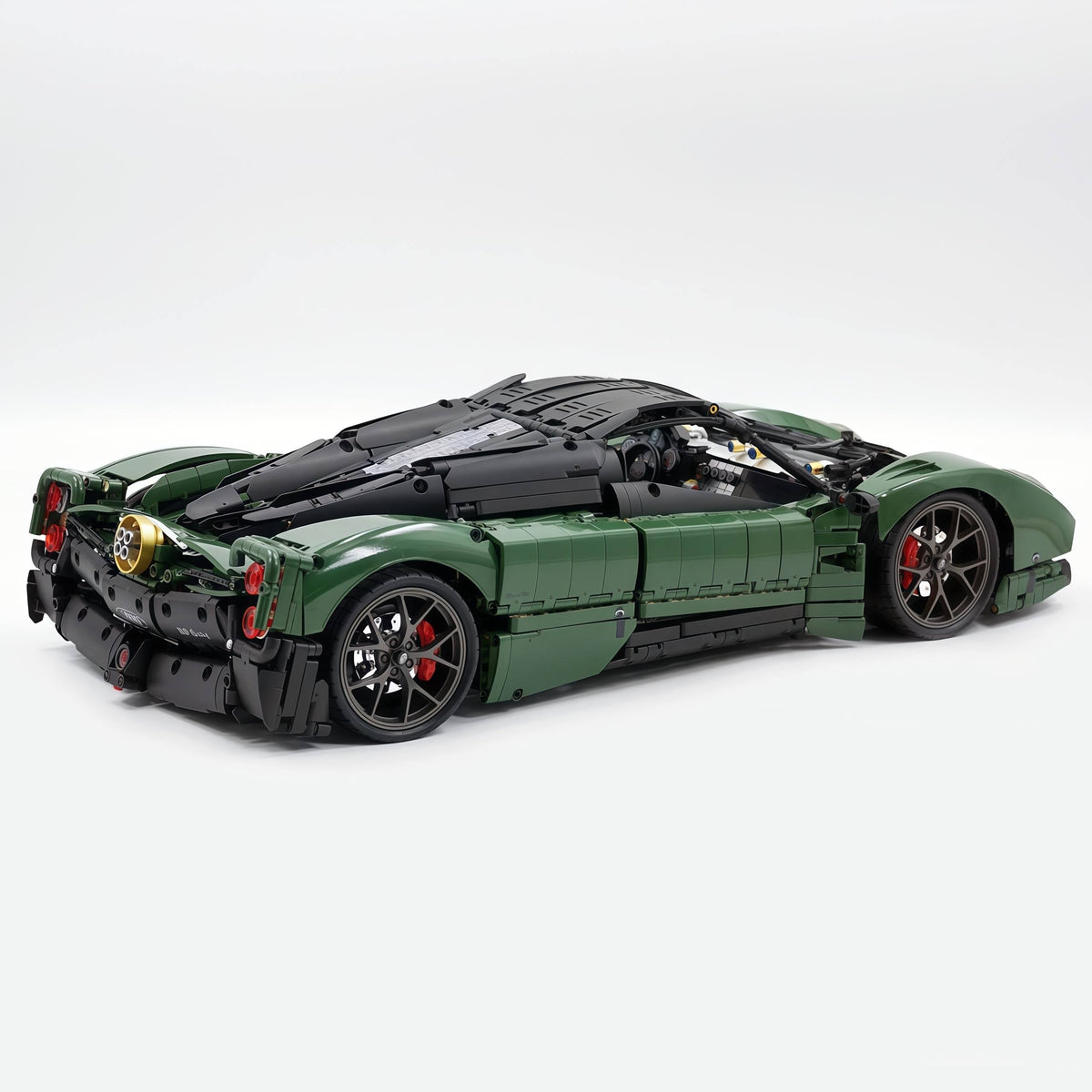 Trilumity Building Block Set: 1:8 Pagani Utopia Custom Avocado Green Paint – The Ultimate V12 Italian Hypercar (4688-Piece)