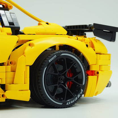 Trilumity Building Block Set: 1: 8 Ford Shelby Gt500, Yellow Customized Version (3400Piece)