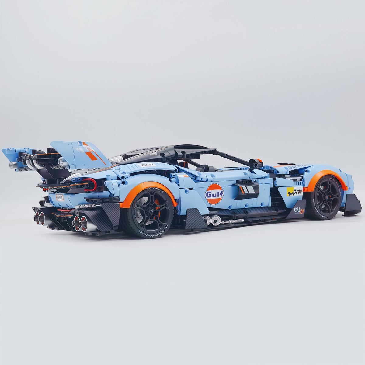 Trilumity Building Block Set: 1:8 Aston Martin Vulcan | Gulf Blue Custom Edition | 3794+-Piece