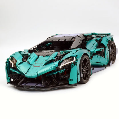 Trilumity Motorized Building Block Set: 1:8 The Ultimate Ajlani Drakuma | Customized Barrel-Plated Emerald V8 Concept Hypercar (3920+-Piece)
