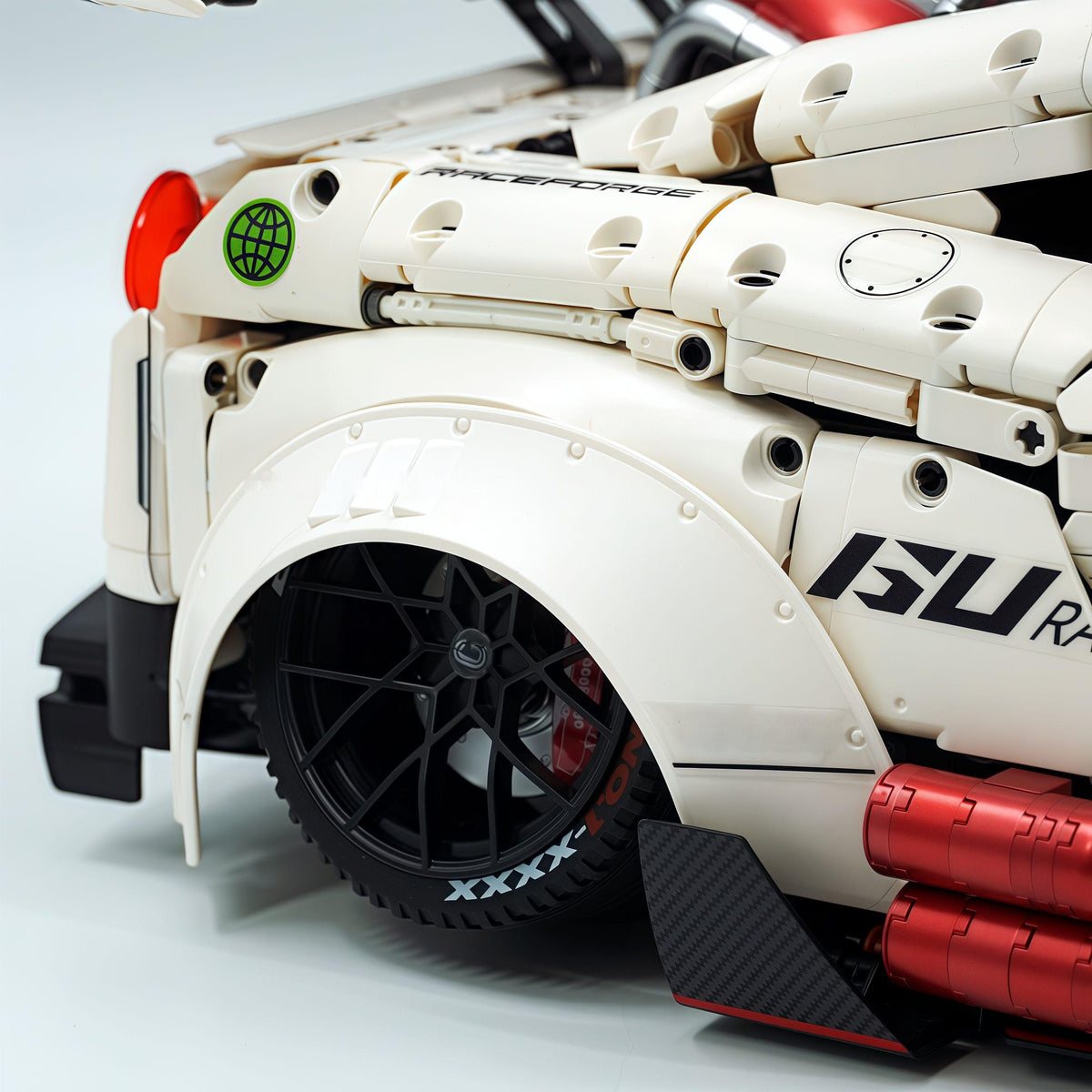 Trilumity Motorized Building Block Set: 1:8 Nissan GT-R R35 Widebody Edition | White Beast | 3939+-Piece