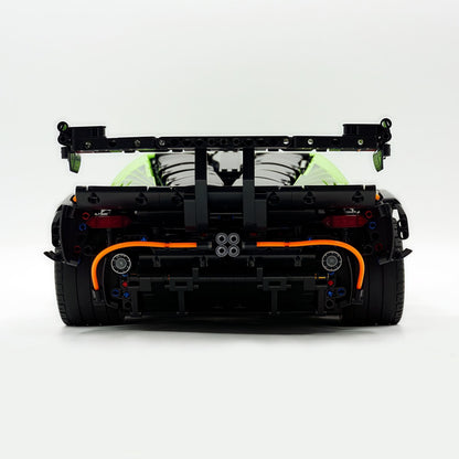 Trilumity Building Block Set: 1: 8 The Ultimate Italian Track-Only V12 Hypercar (4100+Piece)