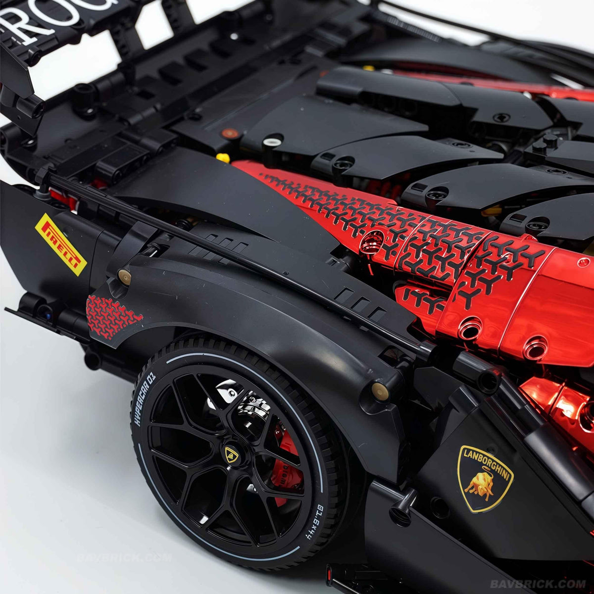 Trilumity Building Block Set: 1: 8 The Ultimate Italian Track-Only V12 Hypercar, Mirror Red Plated Limited Edition (4100+Piece)