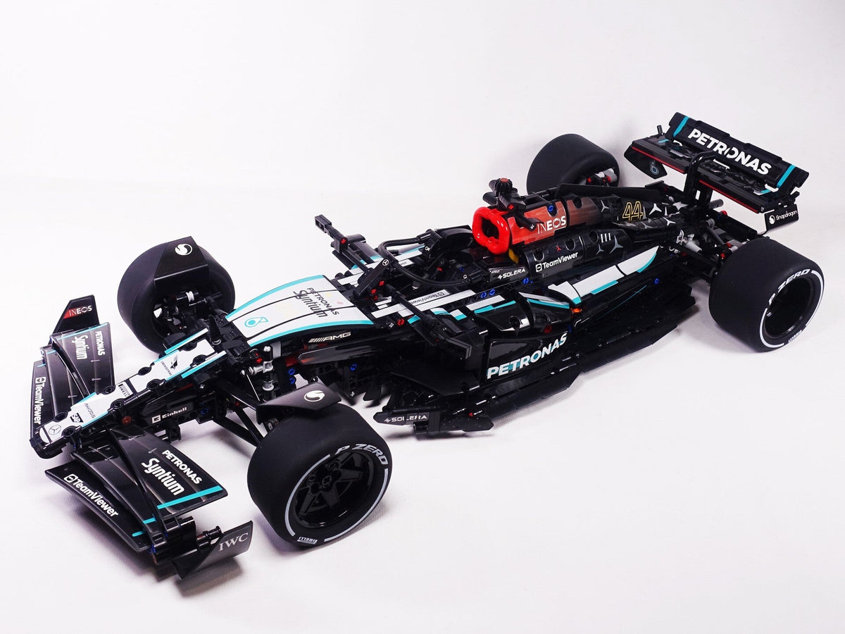 Trilumity Building Block Set: 1:8 Mercedes-Benz W15 F1 Racing Car | Lewis 2024 Livery (1642-Piece)