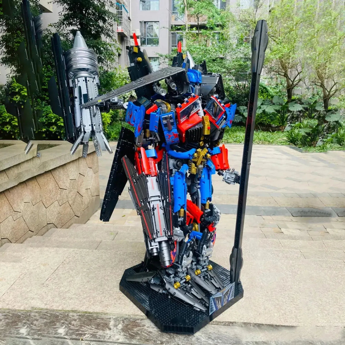 MOC Building Block Set: DJ Rambo Man Mecha Transformer Robot, Model V5006