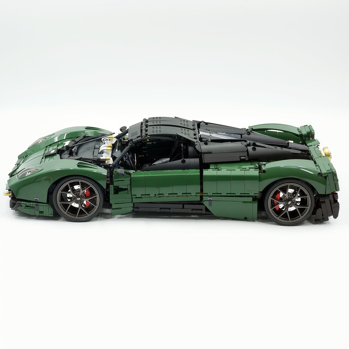 Trilumity Building Block Set: 1:8 Pagani Utopia Custom Avocado Green Paint – The Ultimate V12 Italian Hypercar (4688-Piece)
