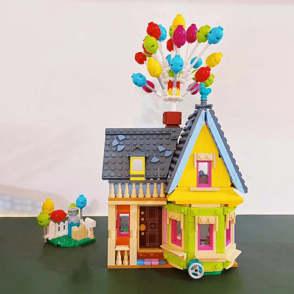 MOC Building Block Set: Up Balloon House, Model 8002 / 87038
