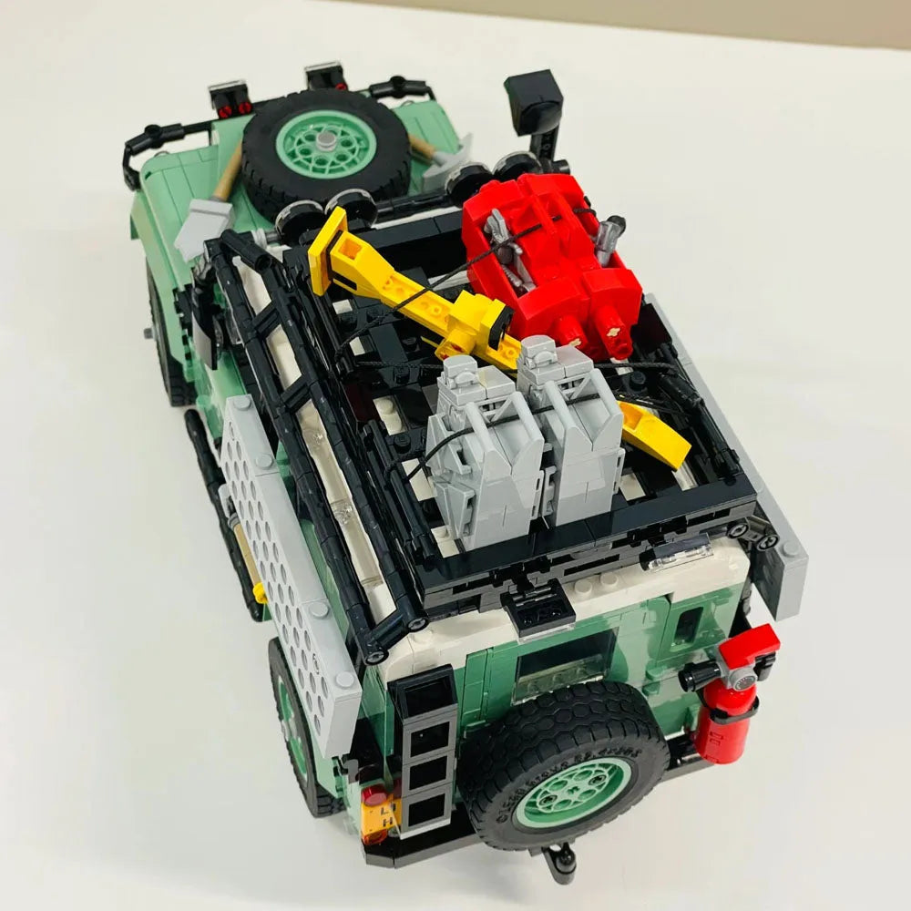 MOC Motorized Building Block Set: Land Rover Defender 90, Model E0090