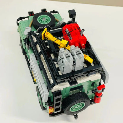 MOC Motorized Building Block Set: Land Rover Defender 90, Model E0090