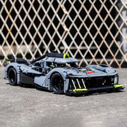MOC Building Block Set: Le Mans Hybrid Hypercar Racing Car, Model 99033