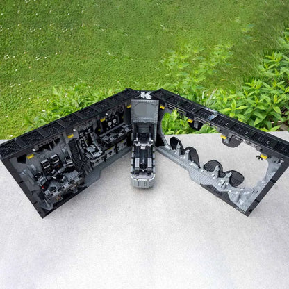 MOC Building Block Set: Super Hero MOC Ultimate Batcave Shadow Box, Model 87085