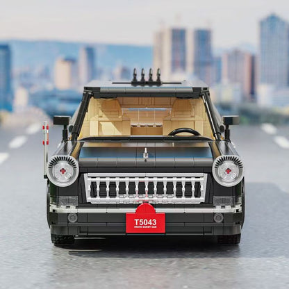 Trilumity Building Block Set: Hongqi L5 Parade Car Commemorative Edition (3240Piece)