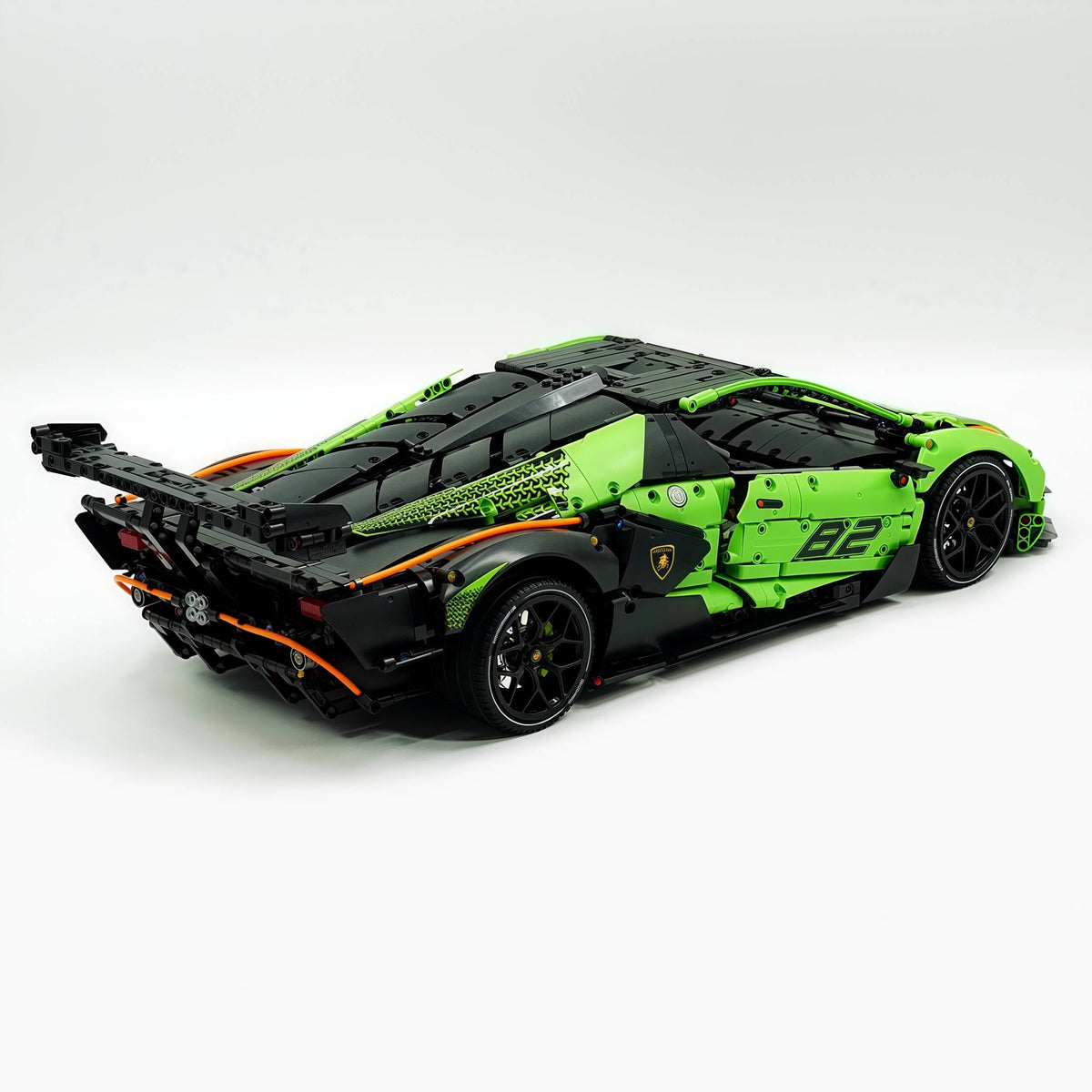 Trilumity Building Block Set: 1: 8 The Ultimate Italian Track-Only V12 Hypercar (4100+Piece)