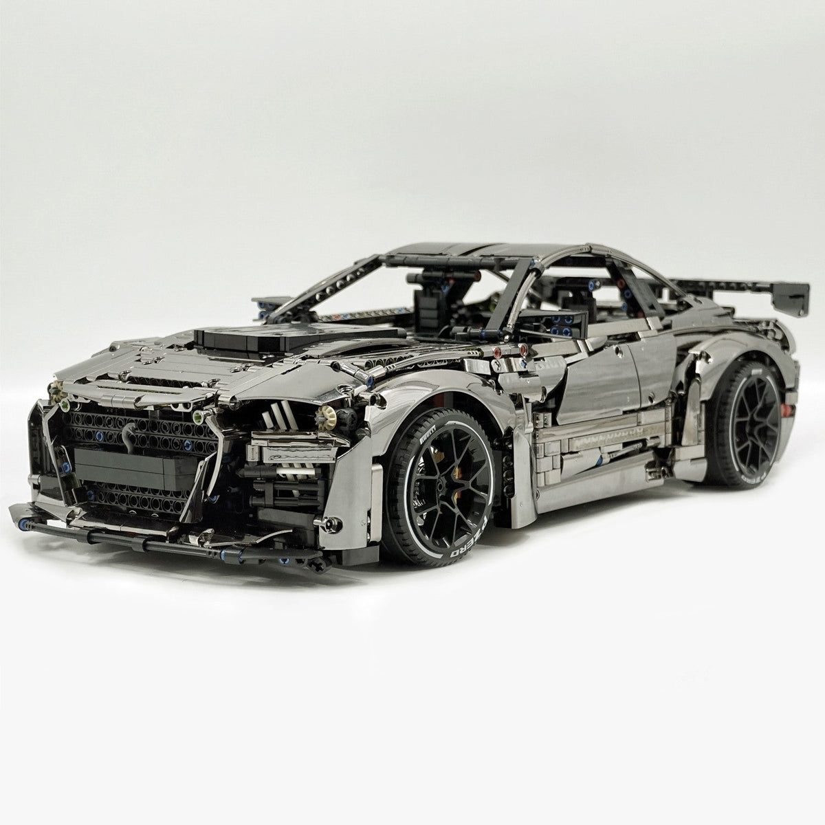 Trilumity Building Block Set: 1: 8 Ford Shelby Gt500, Matte Black Customized Version (3400Piece)